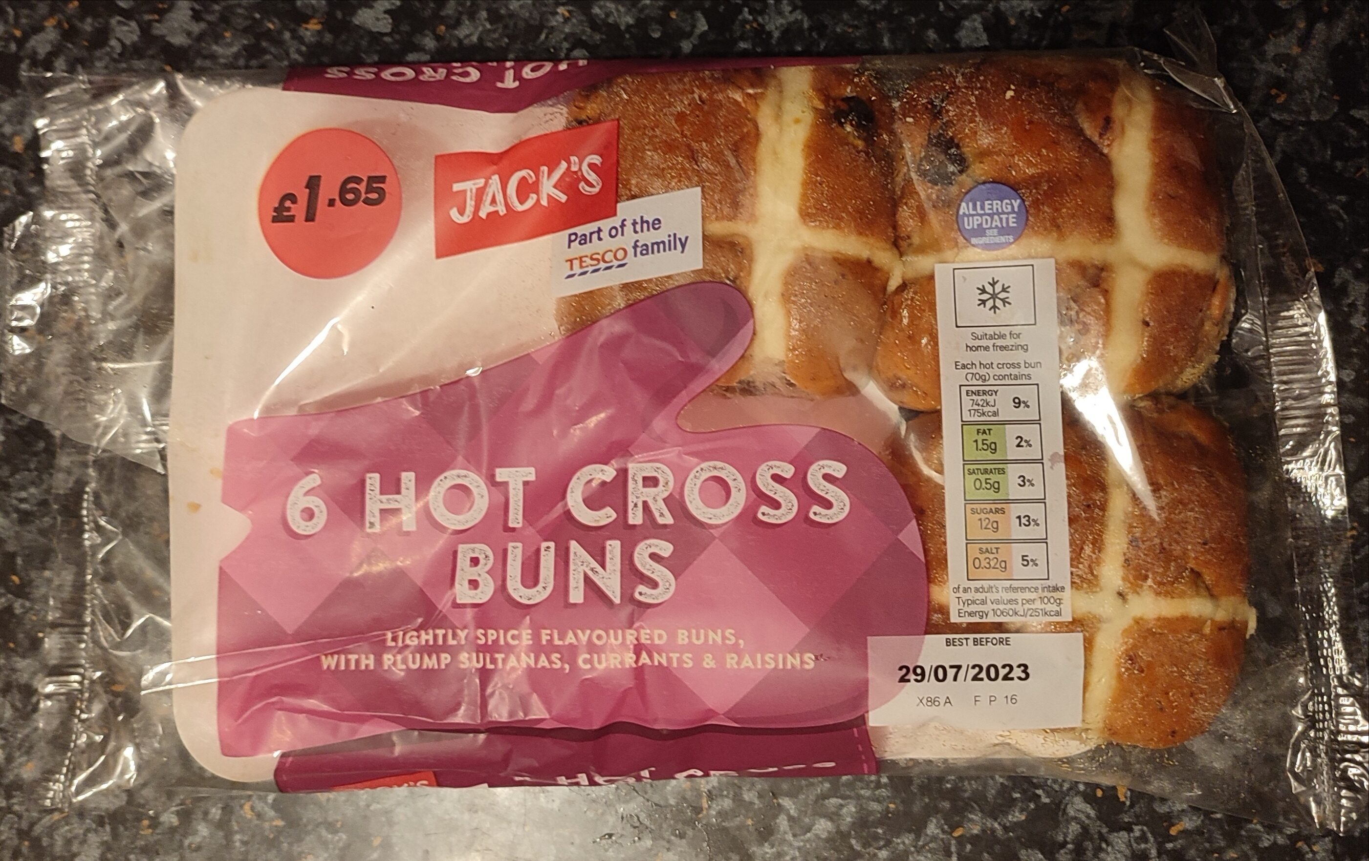 JACKS HOT CROSS BUN